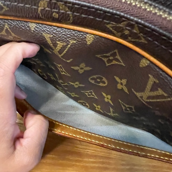 🔥 SOLD 🔥Louis Vuitton Reporter PM - Picture 10 of 16